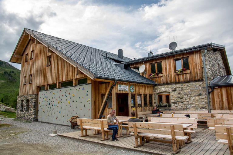 Auf dem Traumpfad von München nach Venedig - Tag 9 - Glungezerhütte zur Lizumerhütte 69 Lizumer Hütte