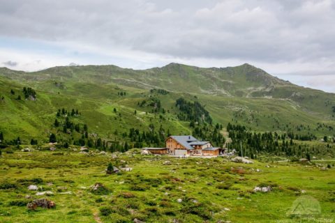 Auf dem Traumpfad von München nach Venedig - Tag 10 - Lizumerhütte zum Tuxerjochhaus 1 Lizumer Hütte 2