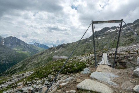 Brücke an der Olperer Hütte