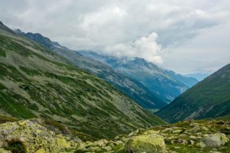 Blick auf den Weg zurück zur Olpererhütte - München Venedig Tag 12