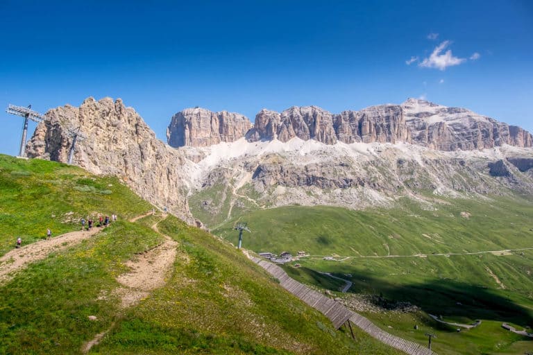 Alpenüberquerung - von München nach Venedig – Tag 18 – vom Piz Boe ins Tal - Hotel Roy 50 Alpenüberquerung - von München nach Venedig – Tag 18 – vom Piz Boe ins Tal - Hotel Roy 48